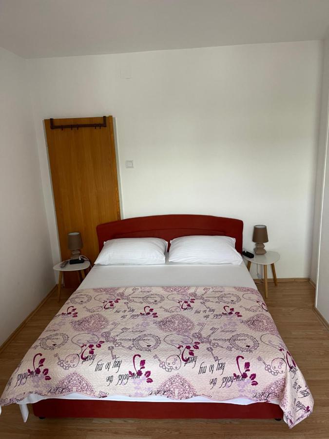 Apartmani Frane Tribalj Exterior foto